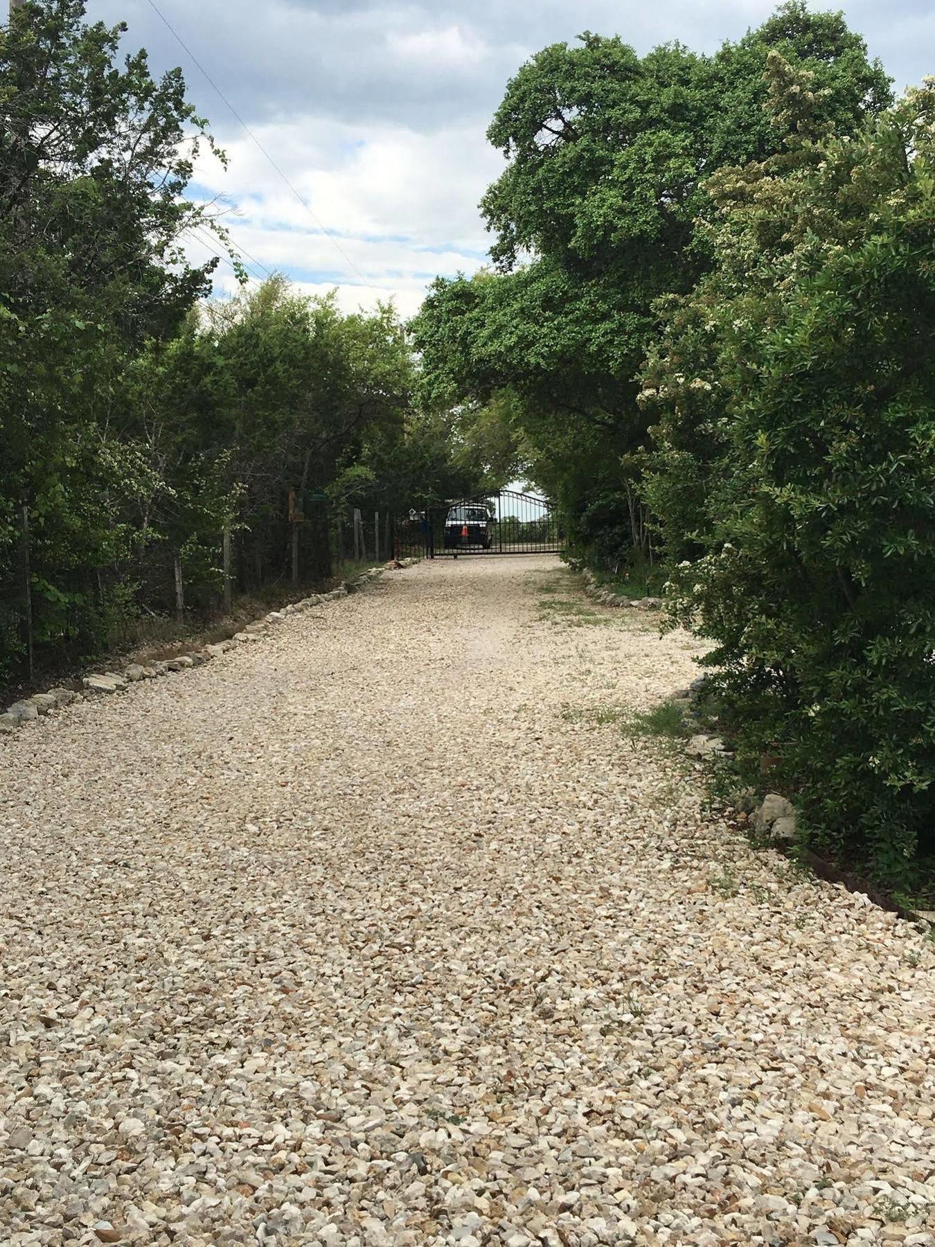 The Cove Bnb Hudson Bend Exterior photo